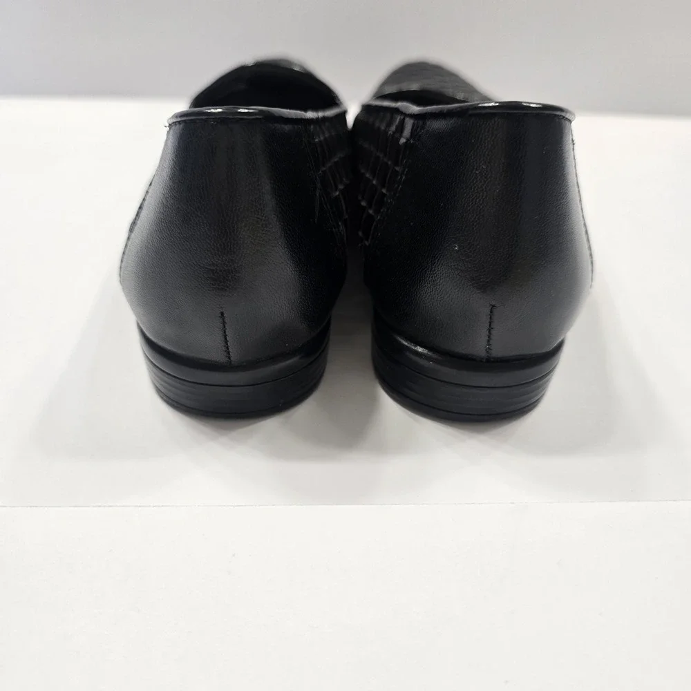 Trotters Women's Loafers Size 7N Black Woven Leather Slip On Flats Comfort Shoes